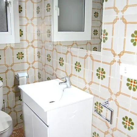 F85 Planta Baja En Fornells דירה *